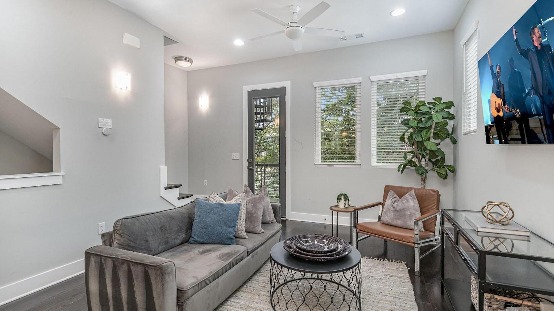 Holiday home Cypress - Private Rooftop Patio - Mins To Broadway *