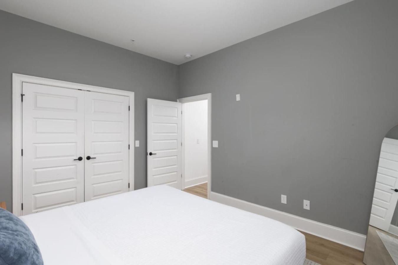 Holiday home Sleeps 16 Two Side By Side Only 3 Miles Broadway
