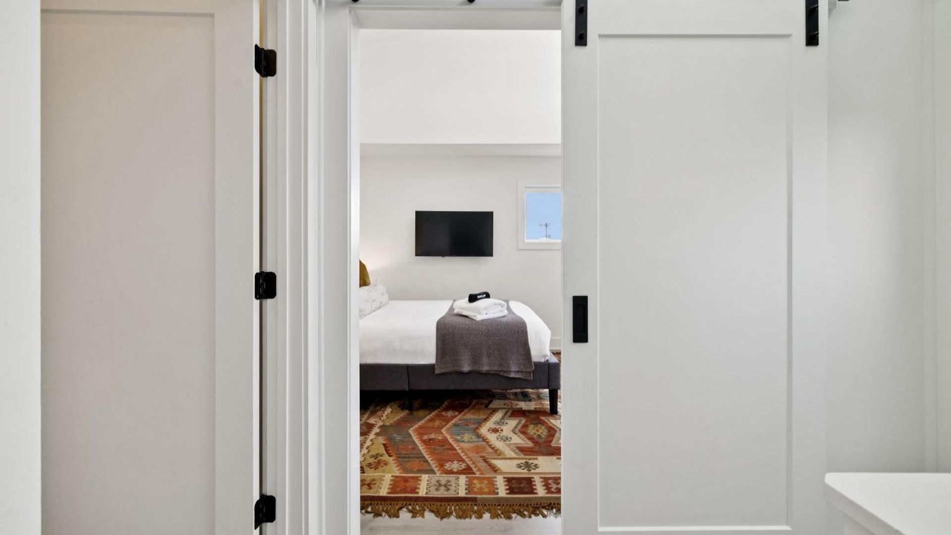 New Nash Modern Luxurious Space W Rooftop Views Holiday home