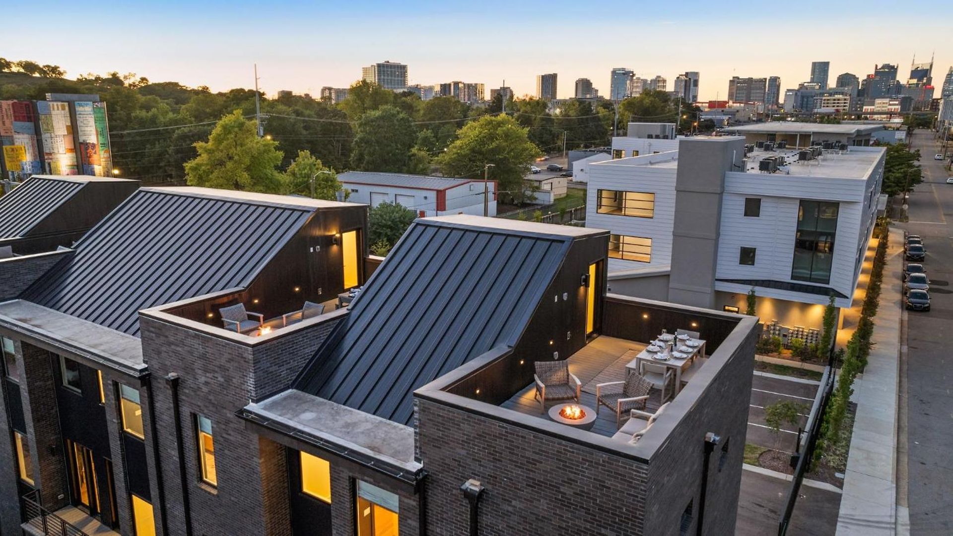Holiday home The Elmwood - Brand New Rooftop Lounge W Firepit