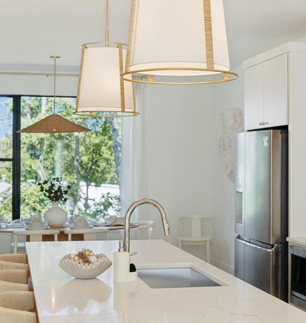 Getaway Rooftop Views & Modern Comfort *
