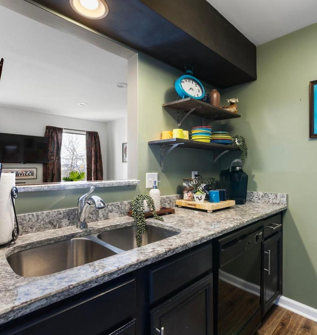 Downtown Riverfront Unit 820 * Nashville