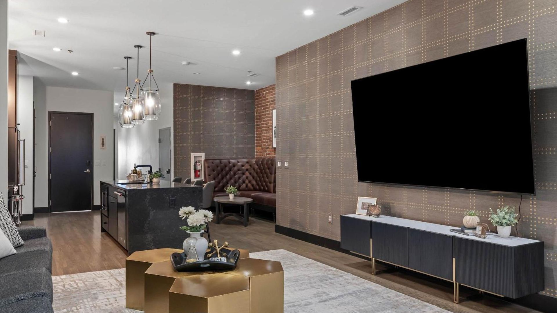 French's Luxury - Steps From Broadway Nashville
