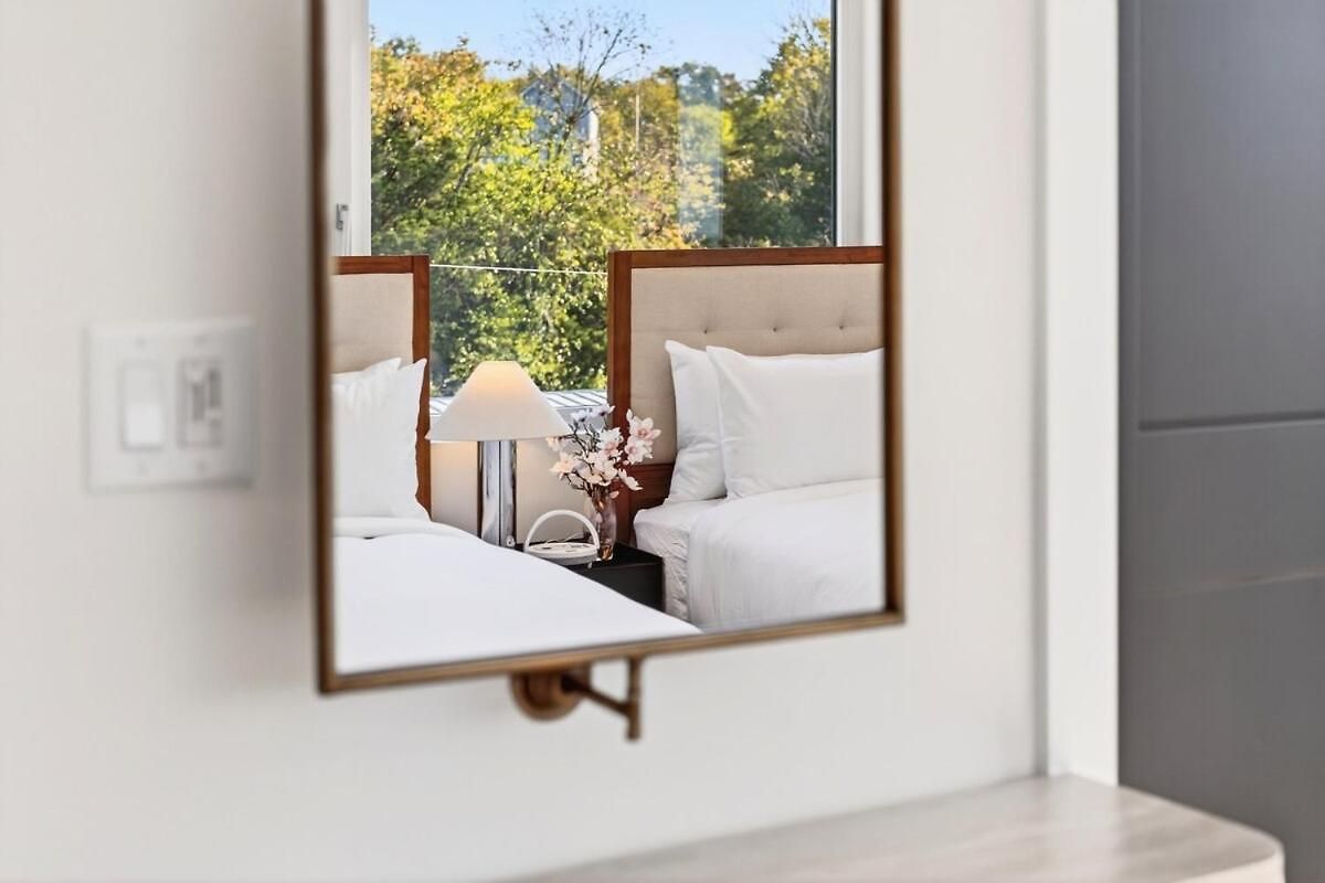 Apartment Lux Retreat Xl Group Skyline Game 3 Mi Dt Nashville
