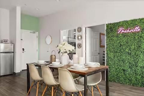 Apartment 8br Group - 5 Min To Downtown