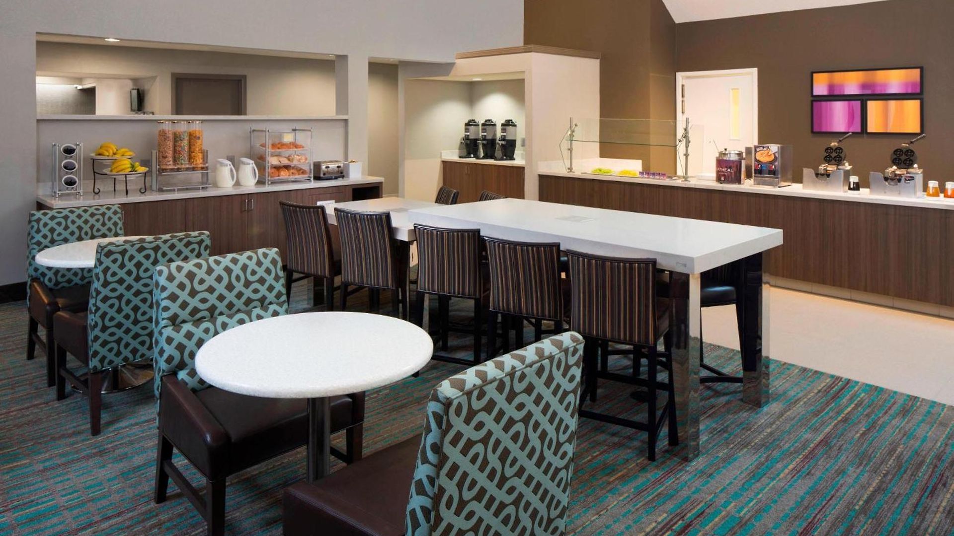By Marriott Airport Hotel Nashville