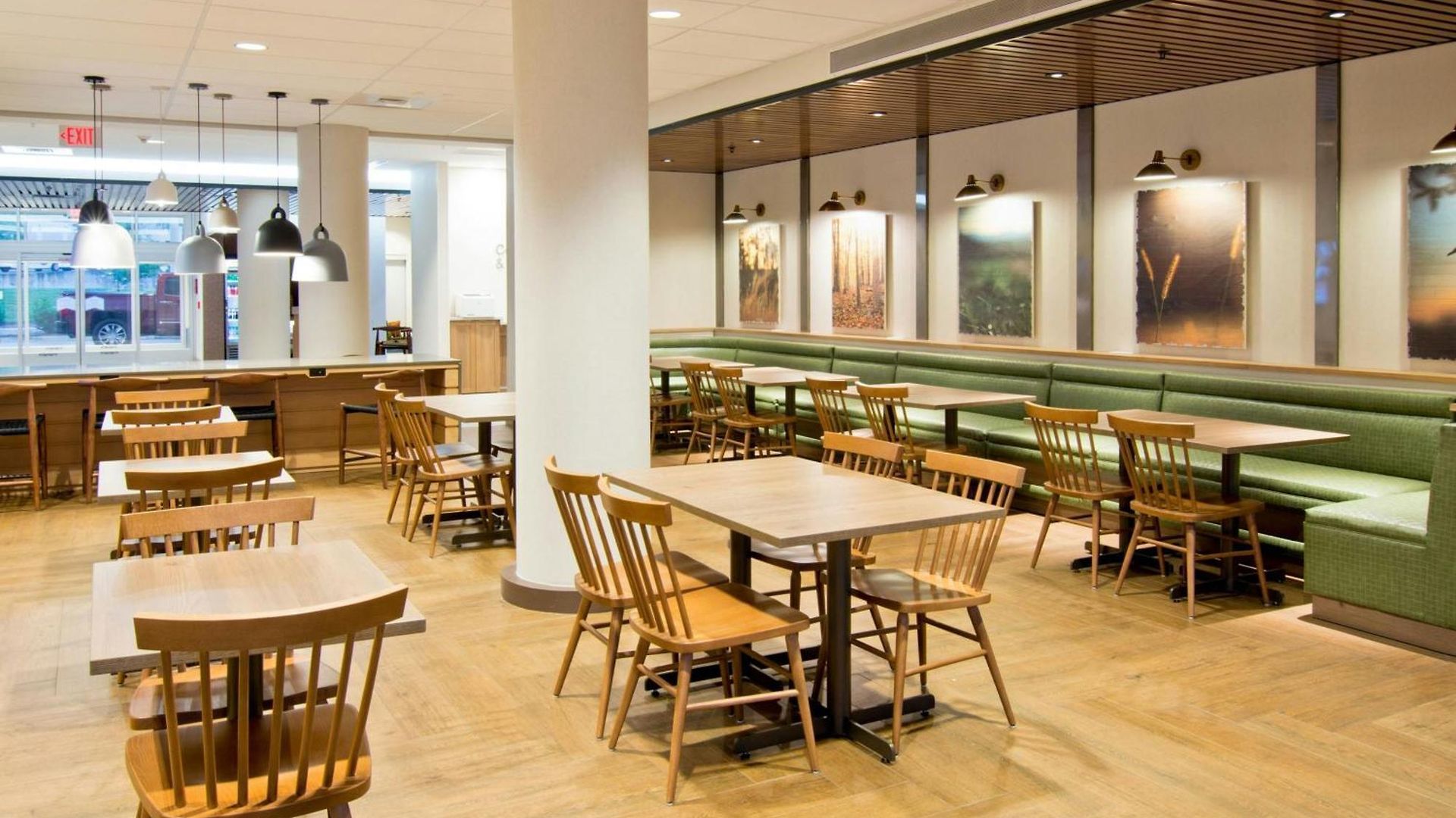 Fairfield & By Marriott Airport Hotel Nashville