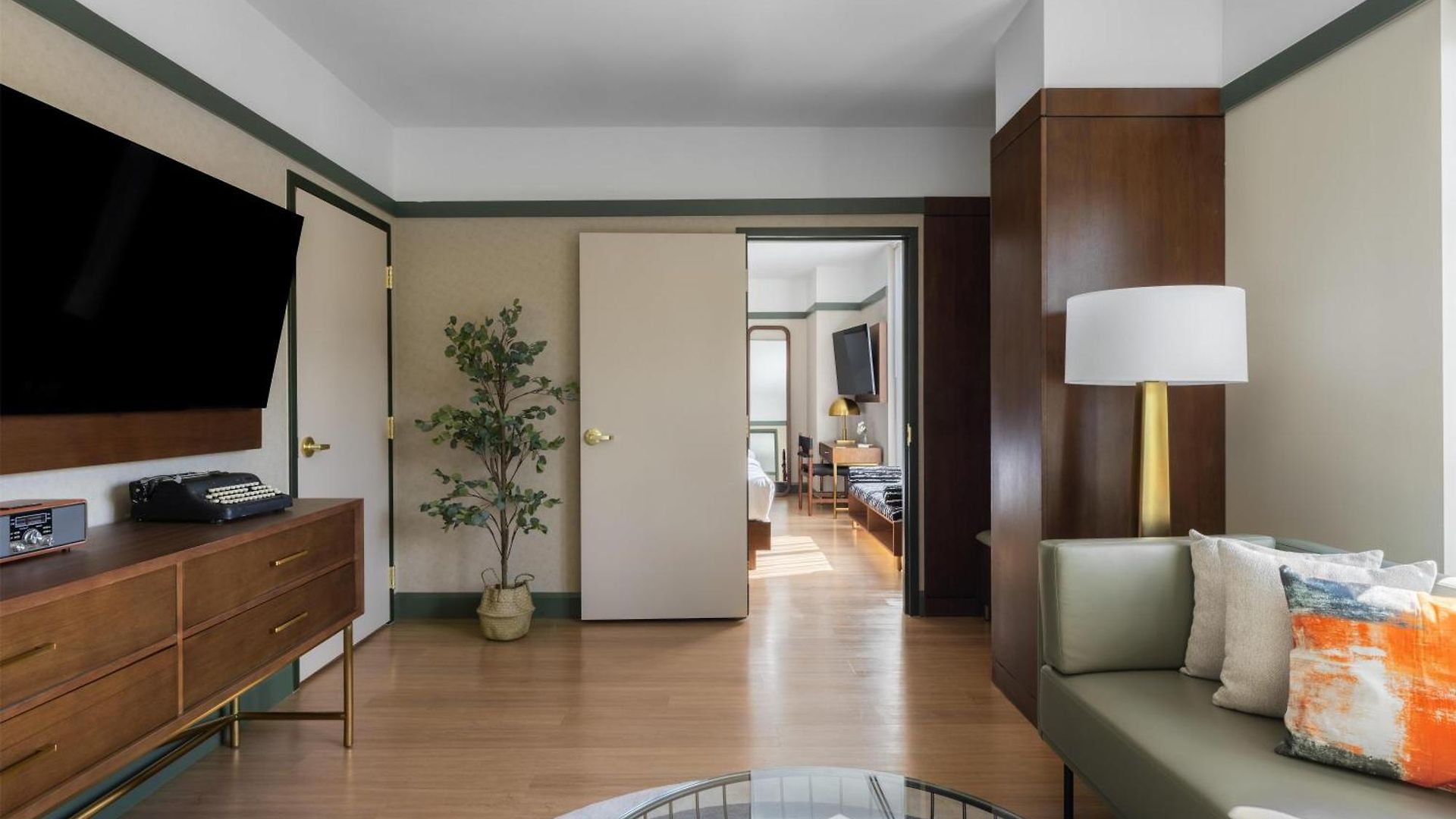 The Printing House Hotel, Tapestry Collection By Hilton 4*
