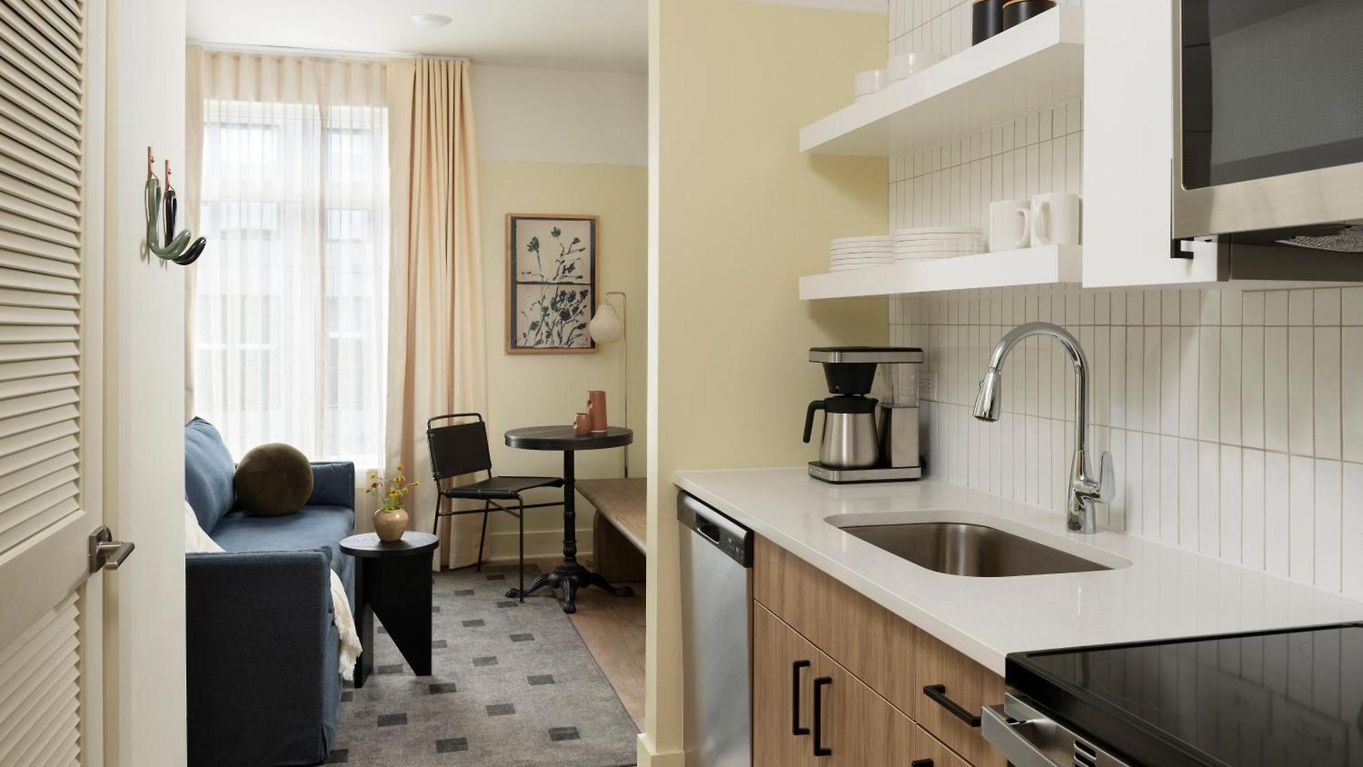 Hotel Mint House Marathon Village By Kasa 3*