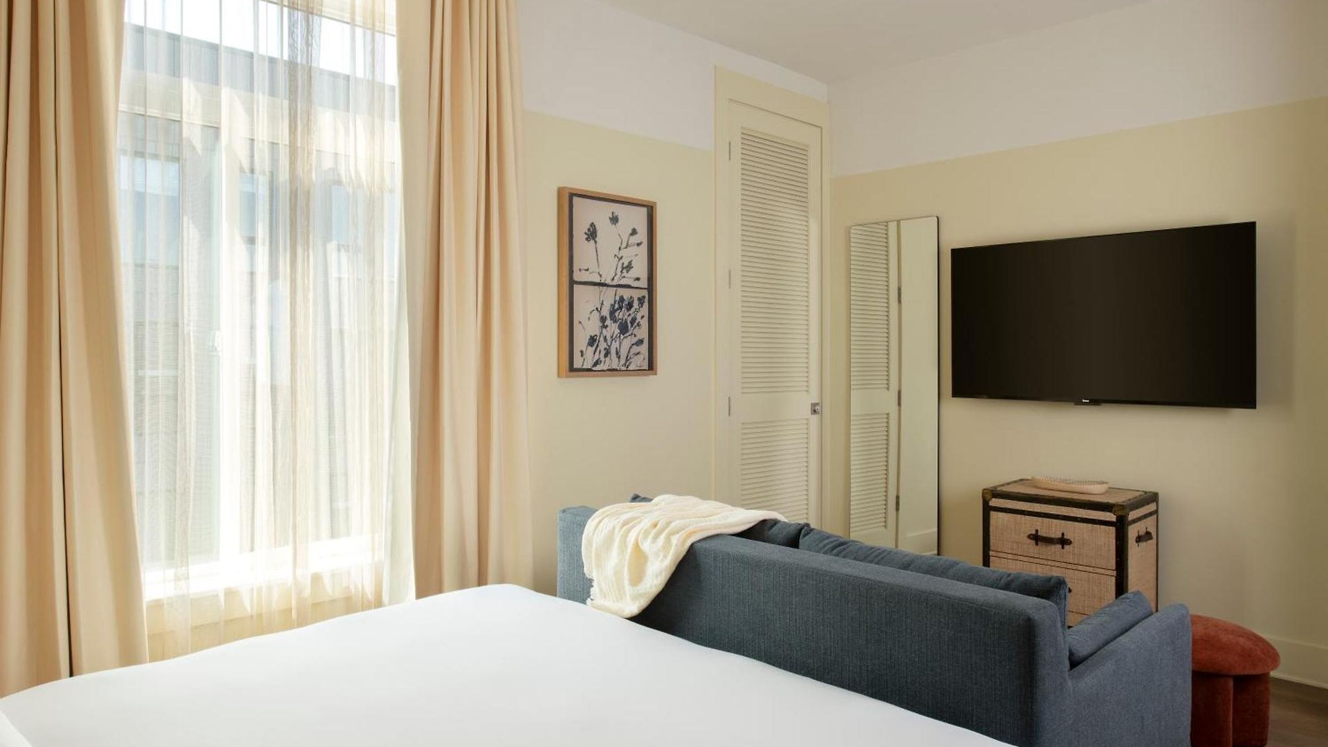 Hotel Mint House Marathon Village By Kasa