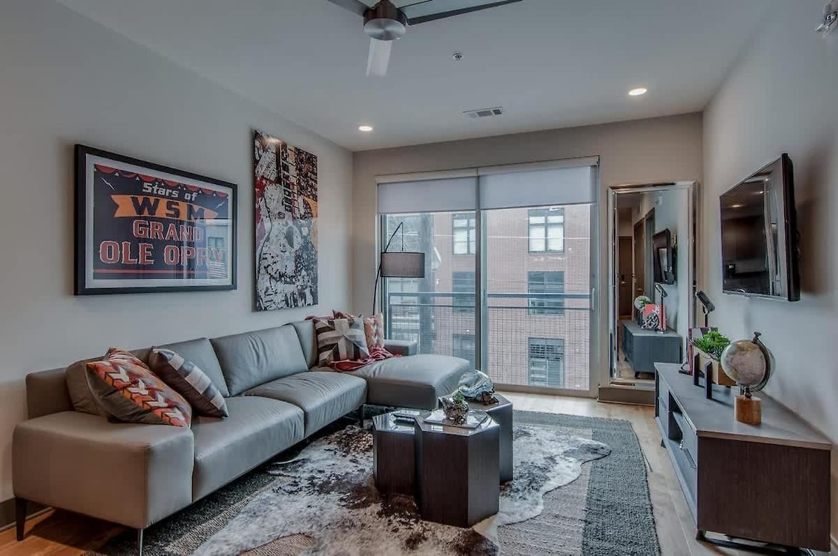 Holiday home The Houston Flat - Monthly Furnished Rental! By Local