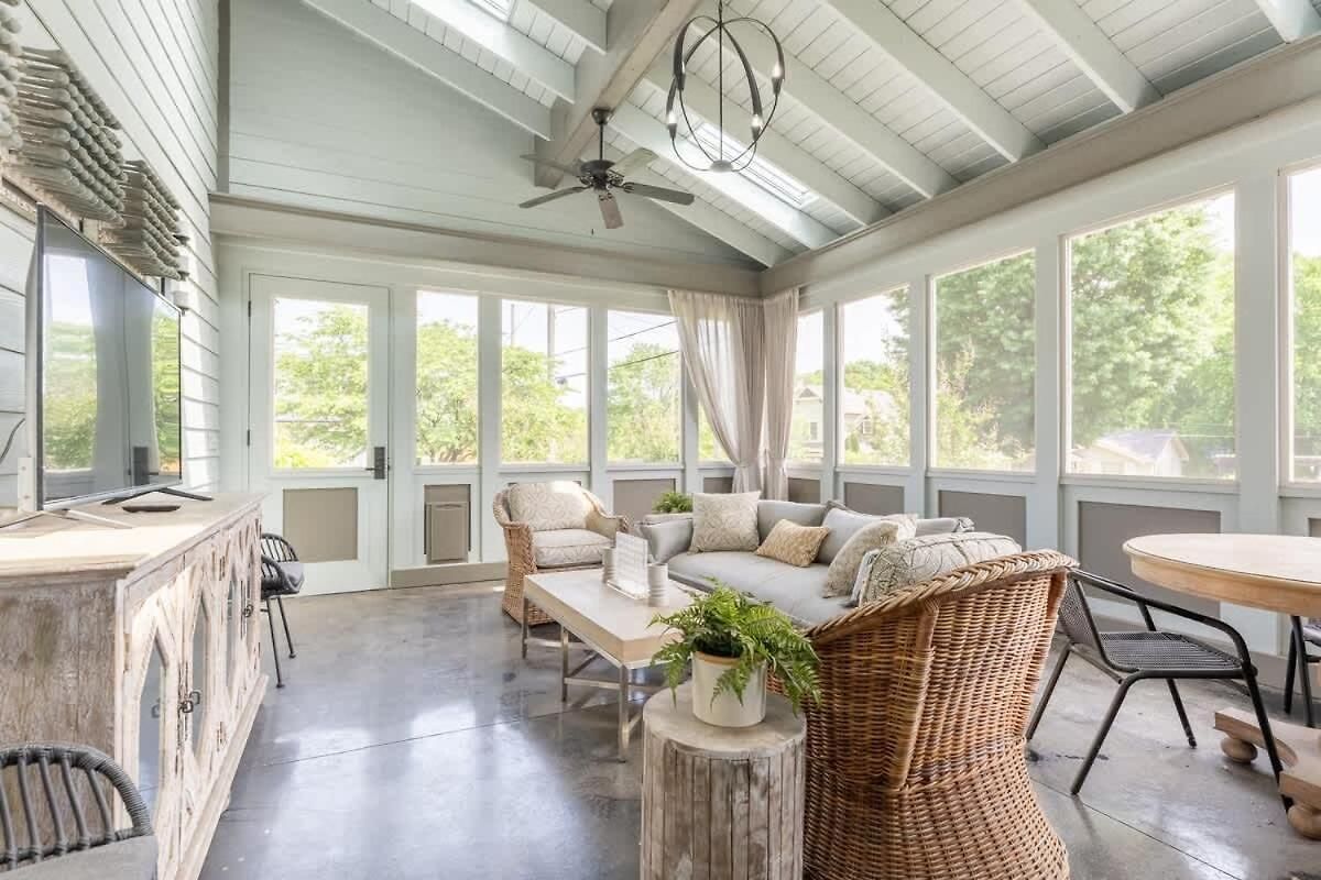 Holiday home The Mont Rose By Local Nashville