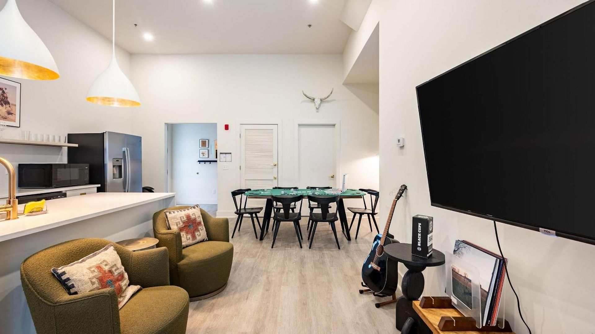 Outrider Buyout - 2 Units By Avantstay Holiday home Nashville