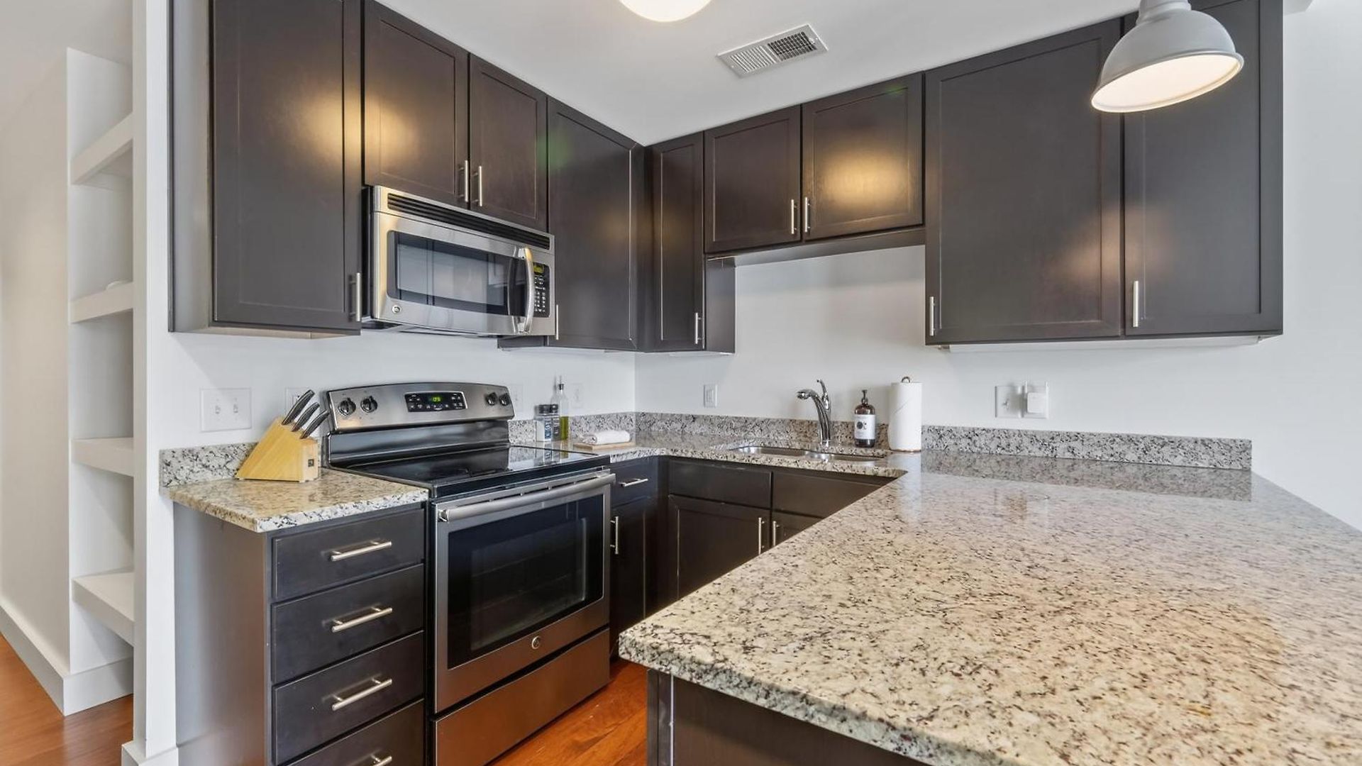 Heart Of 12 South, Near Downtown, Park Free - #5 4*