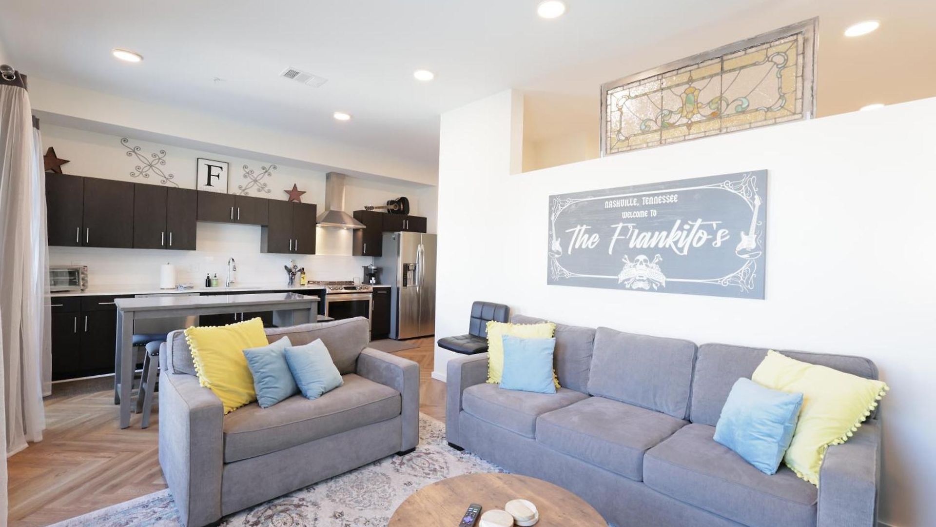 Downtown Luxury Pool Gym Free Parking 312 Holiday home *