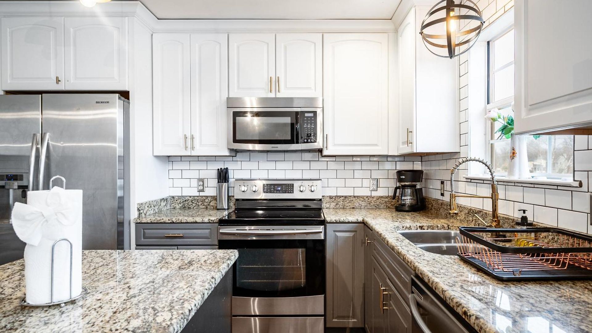 3br Lakefront In With Bbq & Hot Tub * Nashville