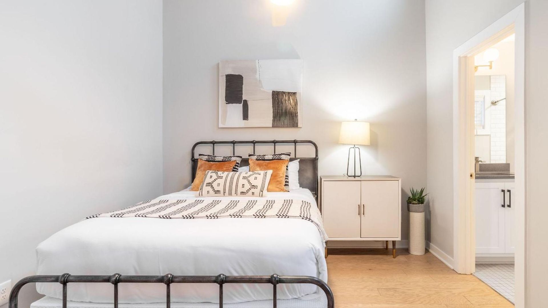 Monty By Avantstay Holiday home