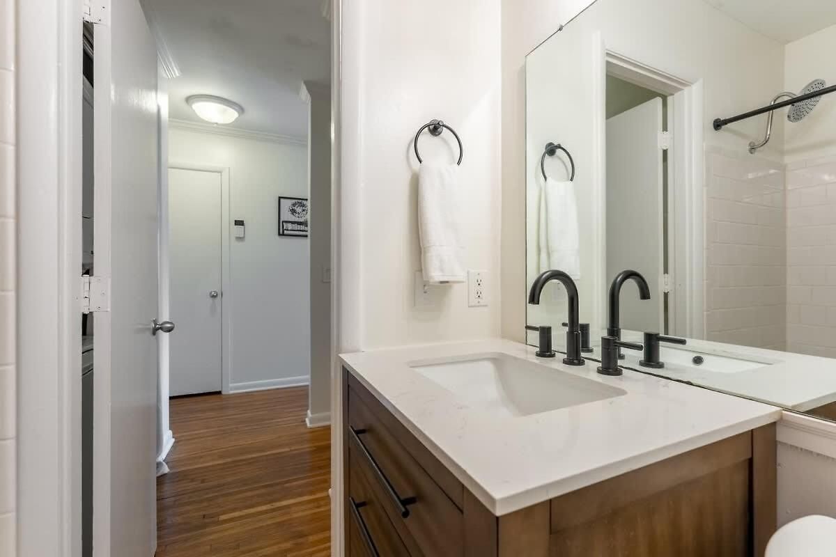 The Awhile By Local Holiday home Nashville