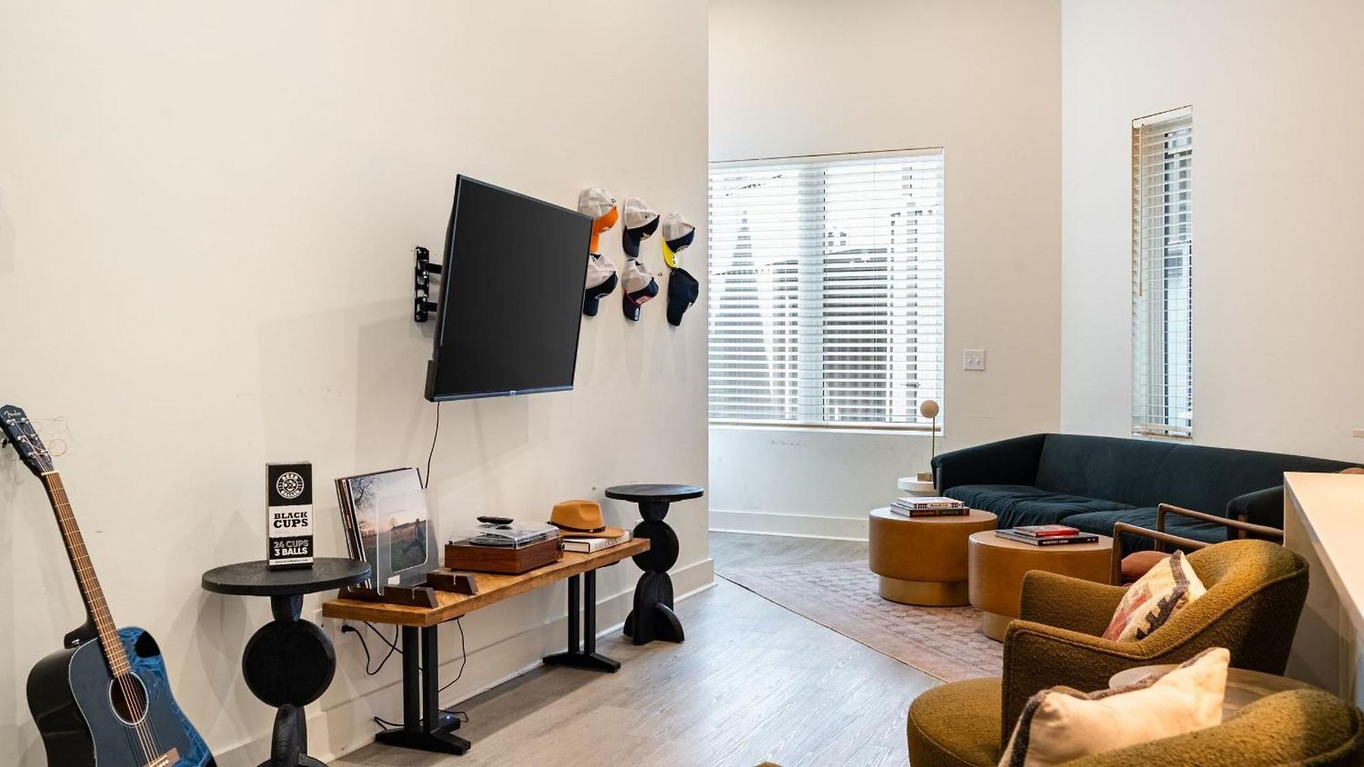 Outrider Buyout - 2 Units By Avantstay Holiday home *
