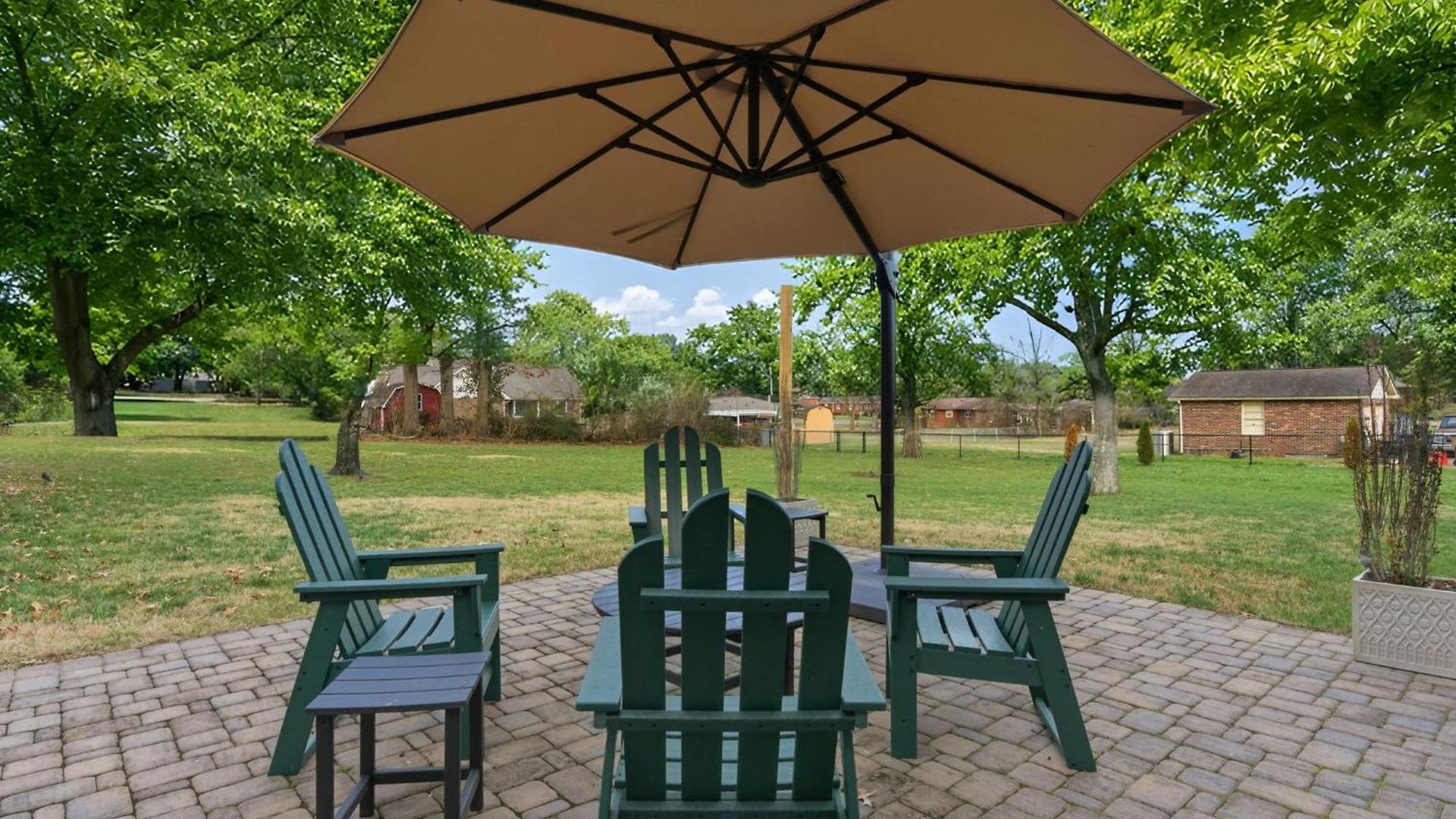 Spacious Modern Ranch 5 Miles To Downtown * Nashville