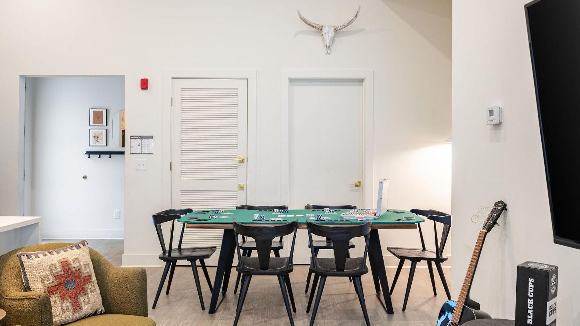 Outrider Buyout - 2 Units By Avantstay Holiday home