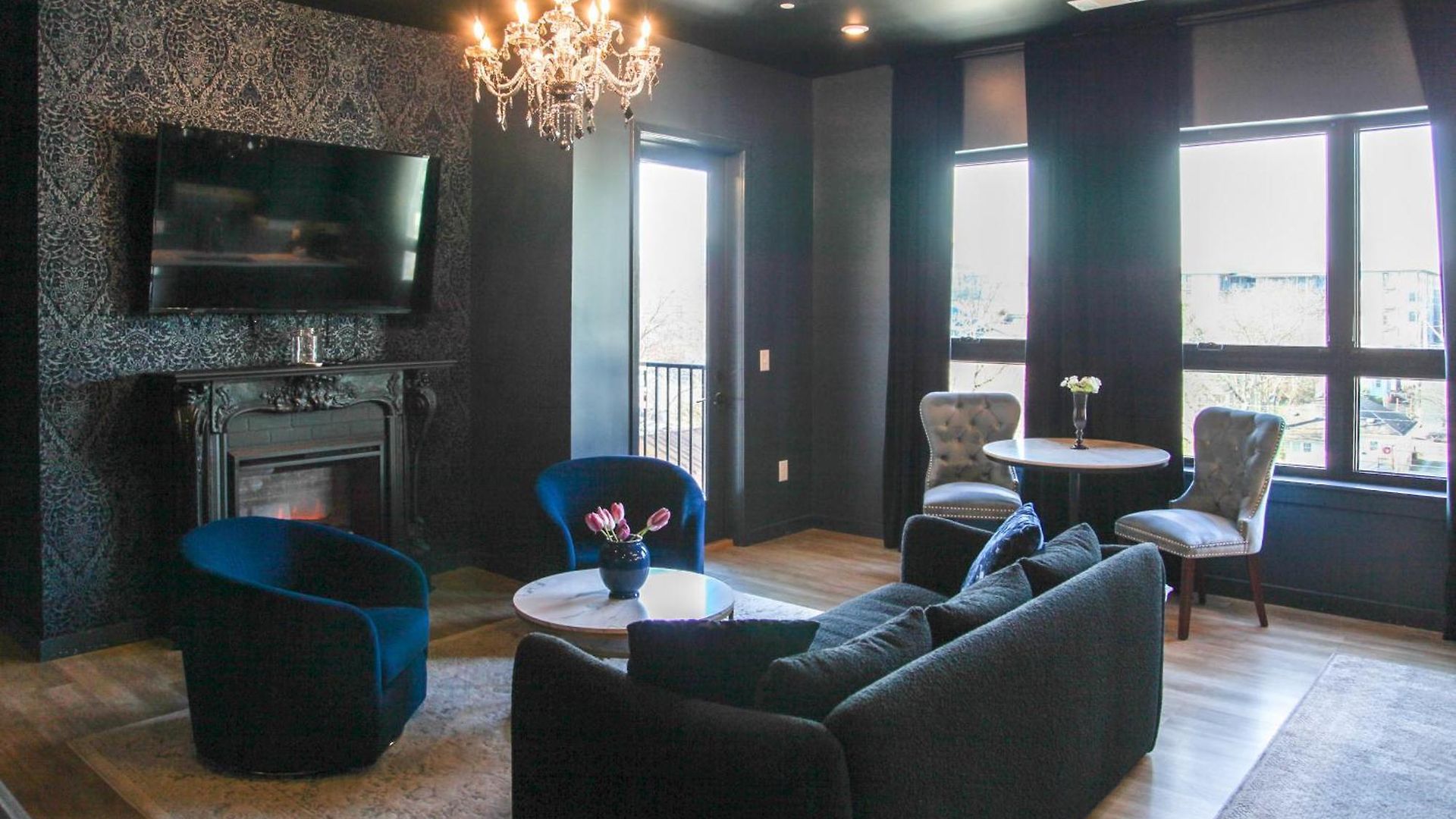 The Smokeshow On Music Row Near Broadway In Downtown Nashville- Pool, Gym, Patio Holiday home *