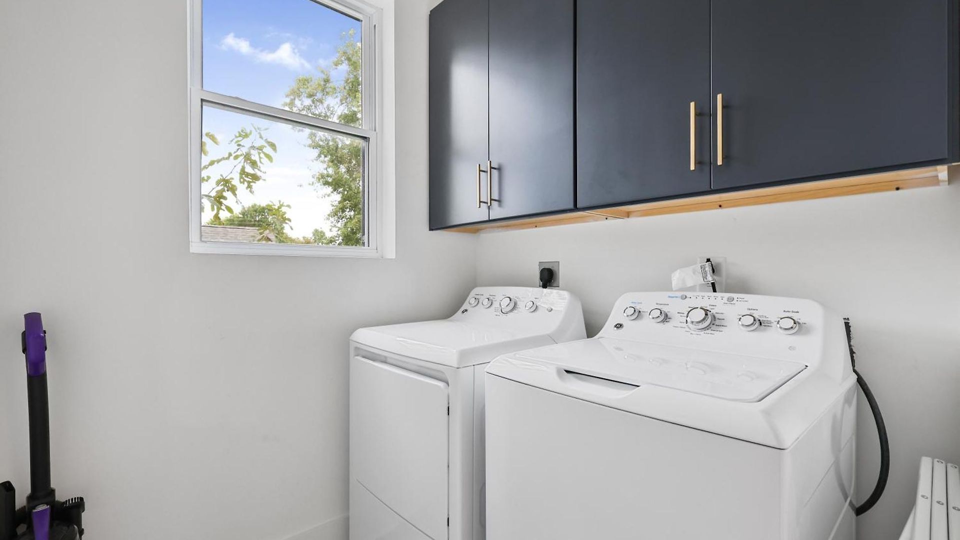 New Modern 4br Extended - Fully Equipped - Workspace - Parking Holiday home Nashville