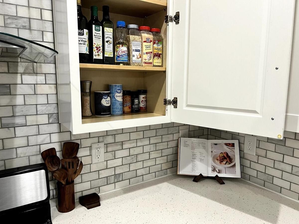 Speakeasy Game Room, Hot Tub, Fire Pit, King Bed - Close To Downtown Holiday home Nashville