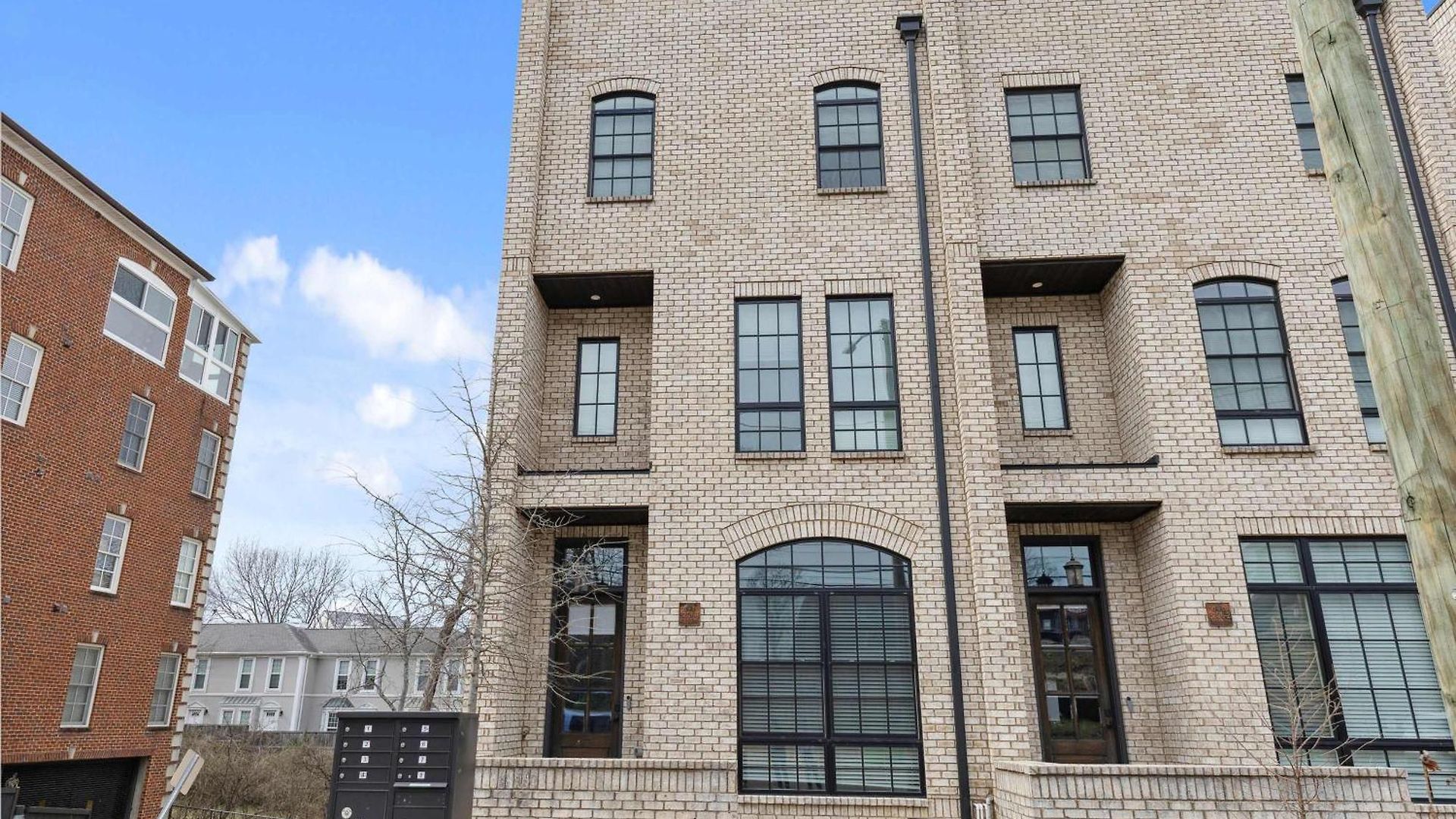 West End Oasis-new Building & Rooftop Views Holiday home