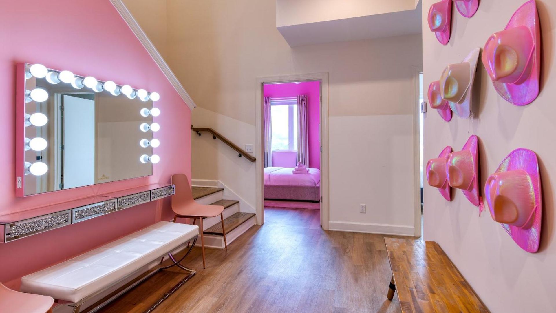 The Conway By Avantstay Apartment