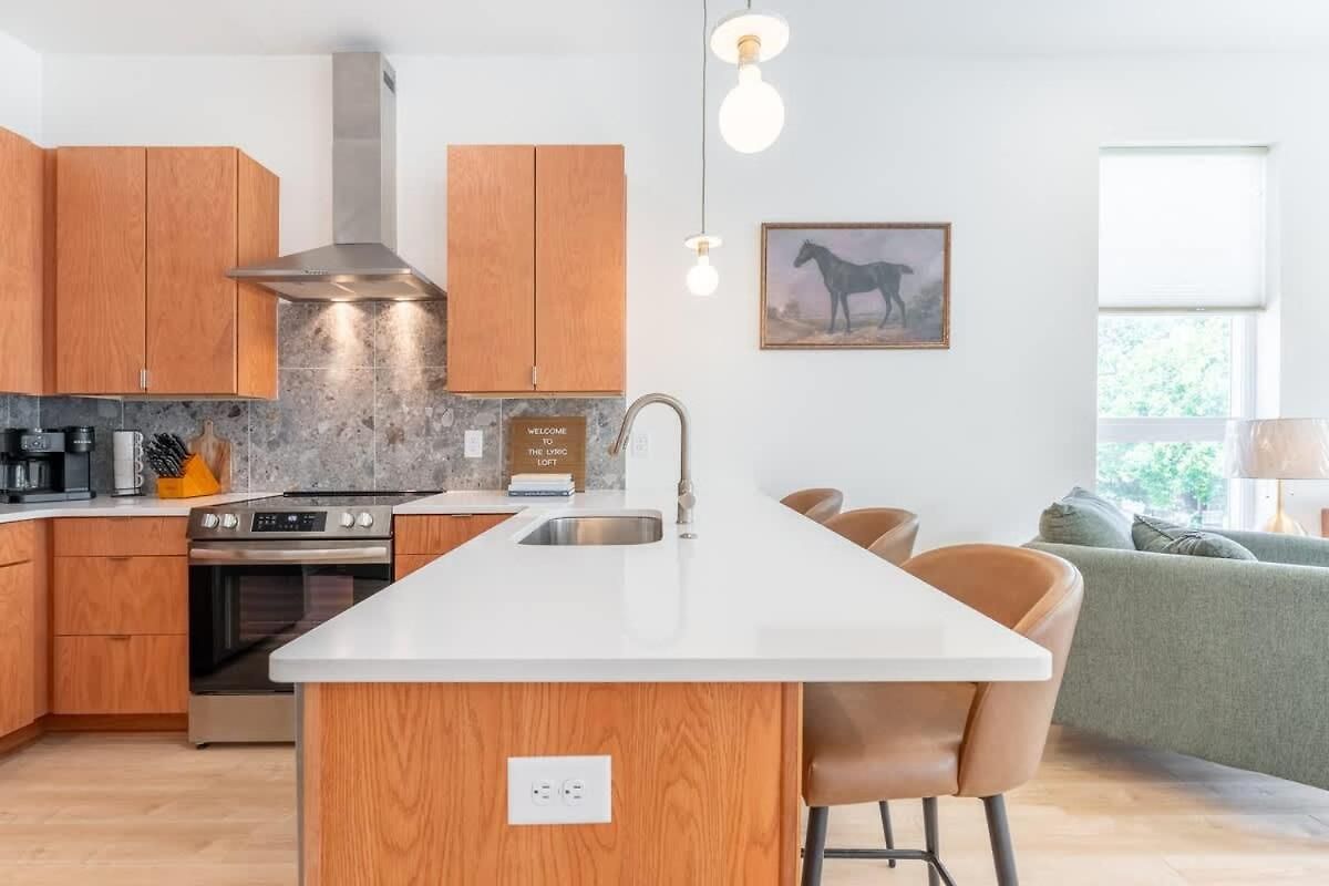 The Lyric Loft By Local Apartment Nashville