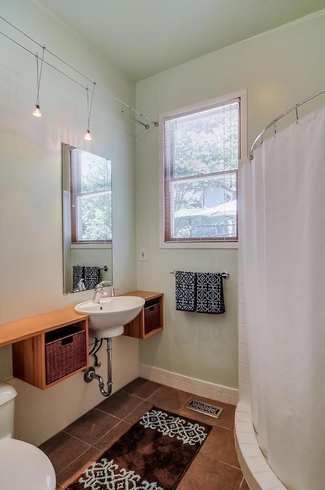 The Hummingbird Retreat By Local Apartment Nashville