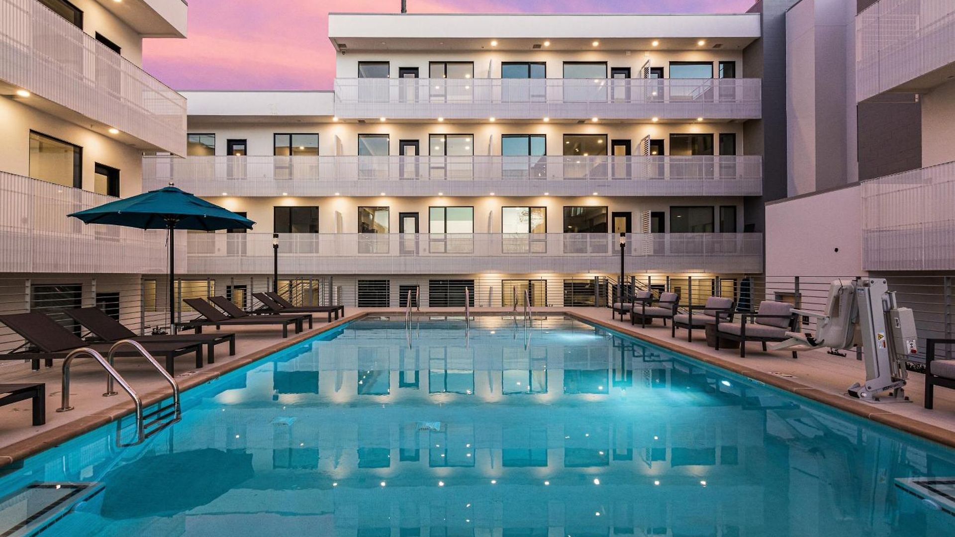 Illume 303 Nashville