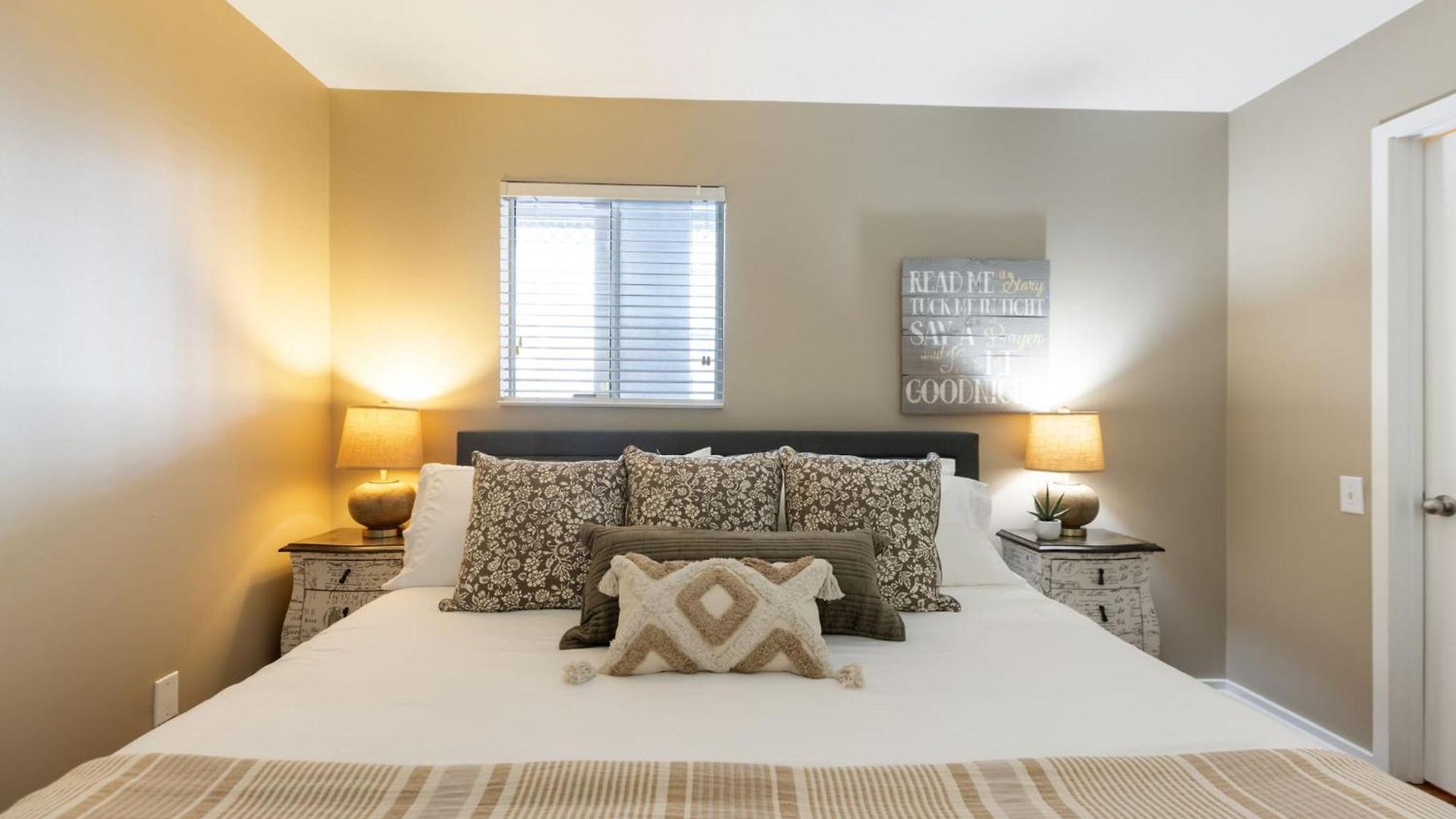 Apartment Riverfront Near Downtown Nashville