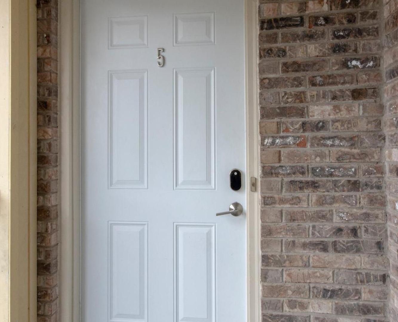 Apartment Steps From Vandy, Live Music-downtown 9 Mins Away! *