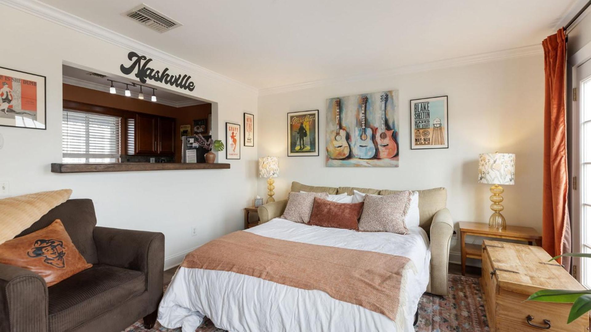 Apartment Downtown -788