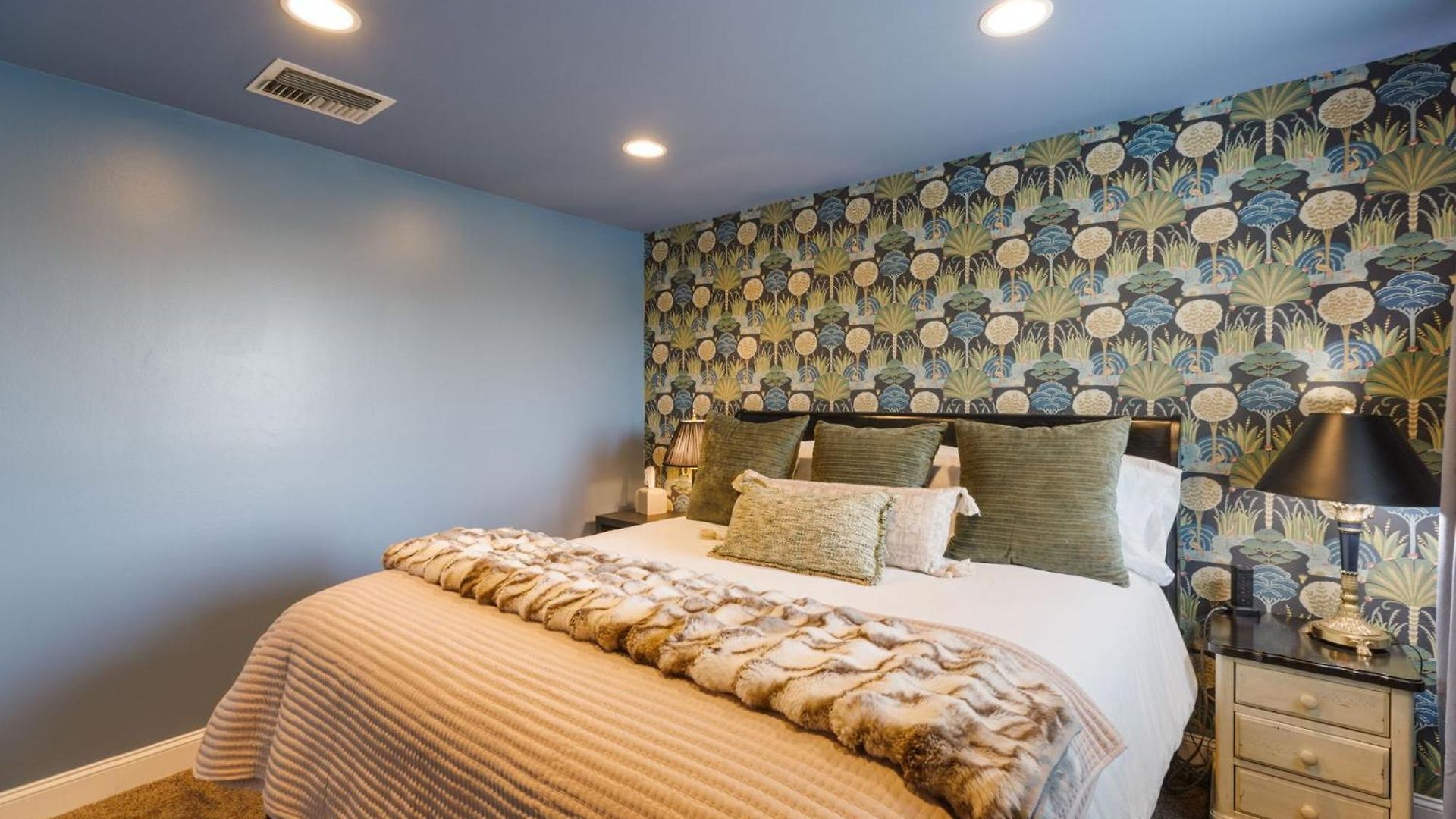 In The Heart Of - Unit794 Nashville