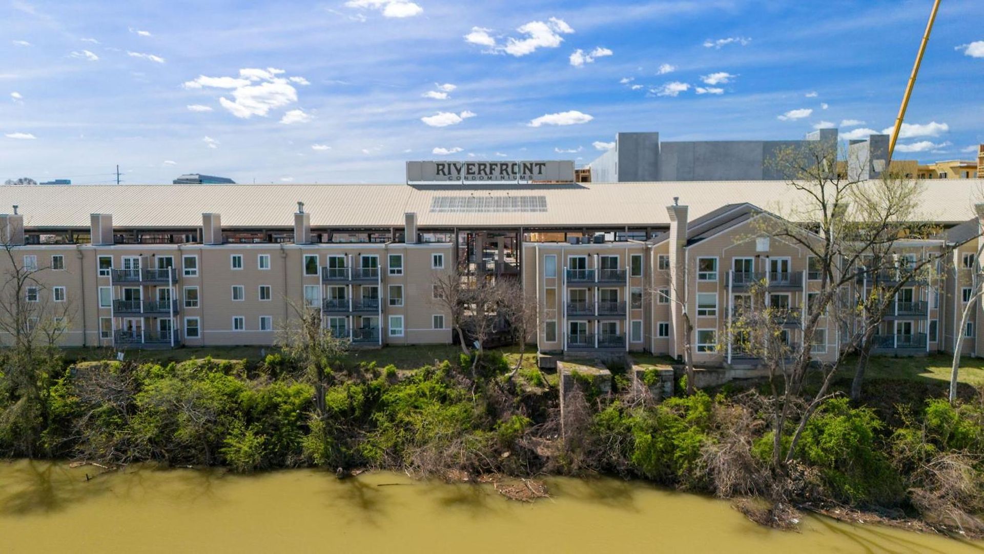 Apartment Riverfront Near Downtown Nashville