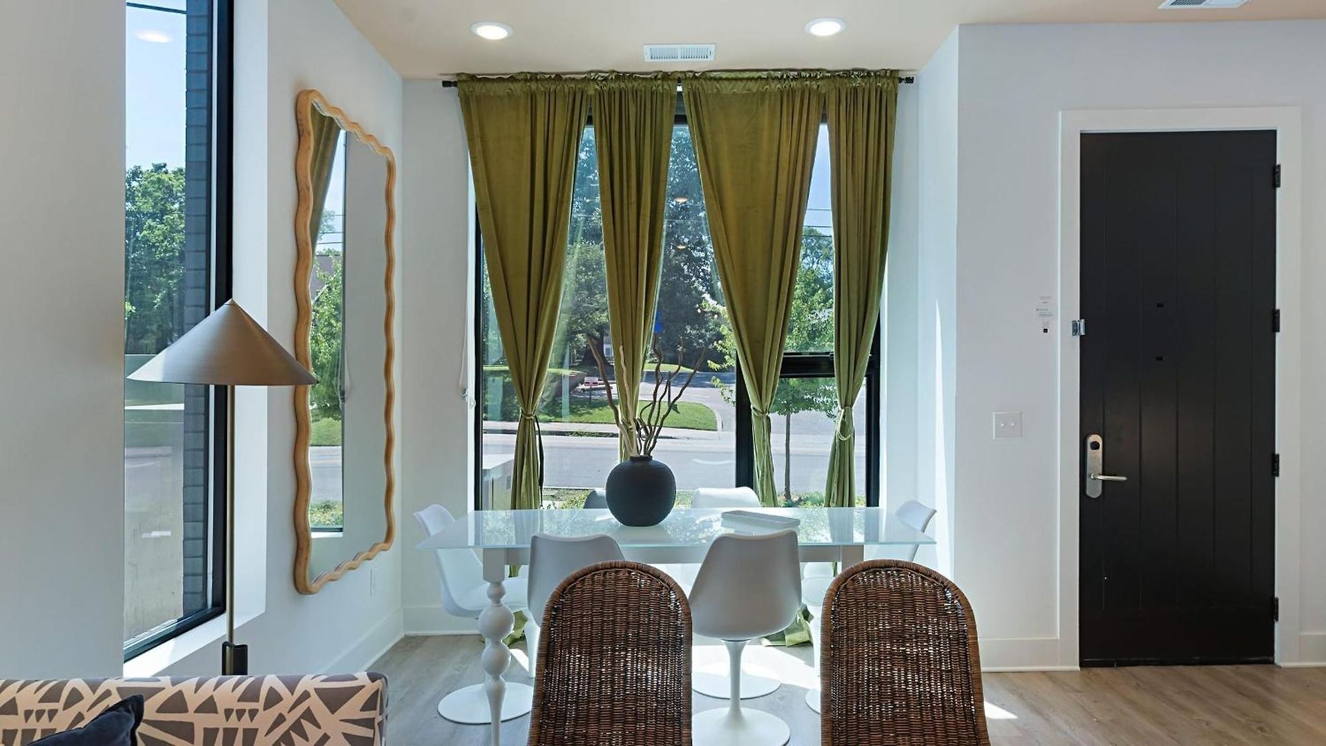 The Grove By Avantstay Apartment
