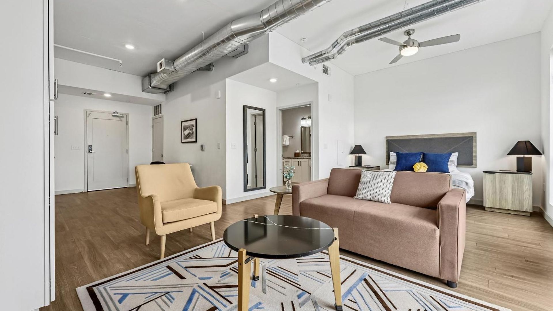 Sentral Sobro Nashville