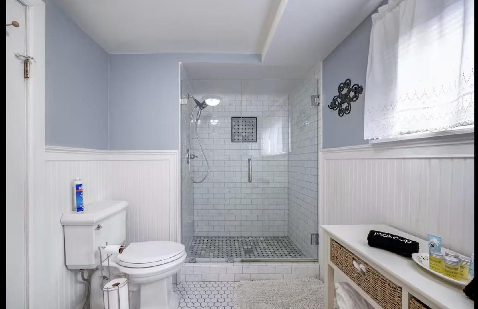 Peaceful Private Cottage, Walk To Park & 5 Mins To Downtown 4* Nashville