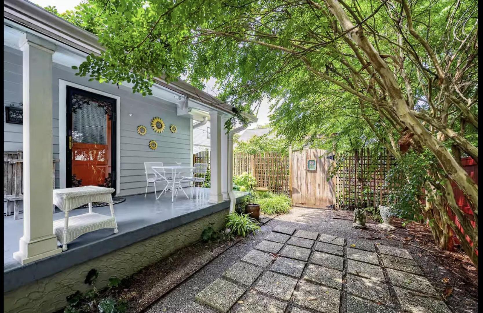 Peaceful Private Cottage, Walk To Park & 5 Mins To Downtown 4* Nashville