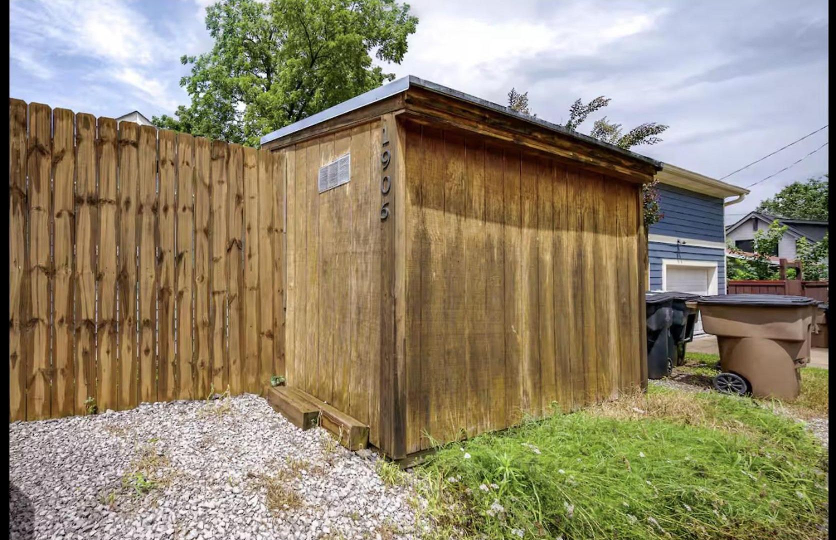 Peaceful Private Cottage, Walk To Park & 5 Mins To Downtown