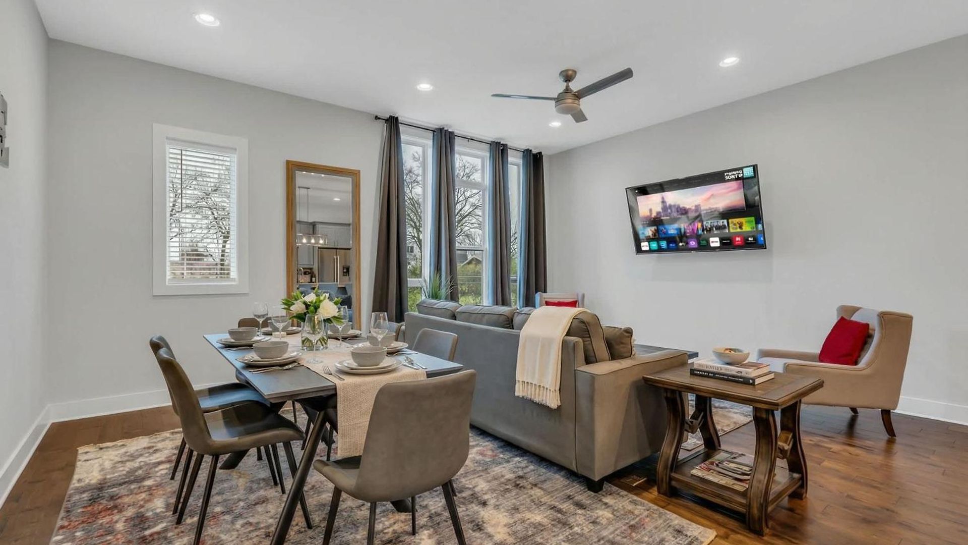 Holiday home New Luxe 4br 12 Beds - Roofdeck Views - Chefs Kitchen Nashville