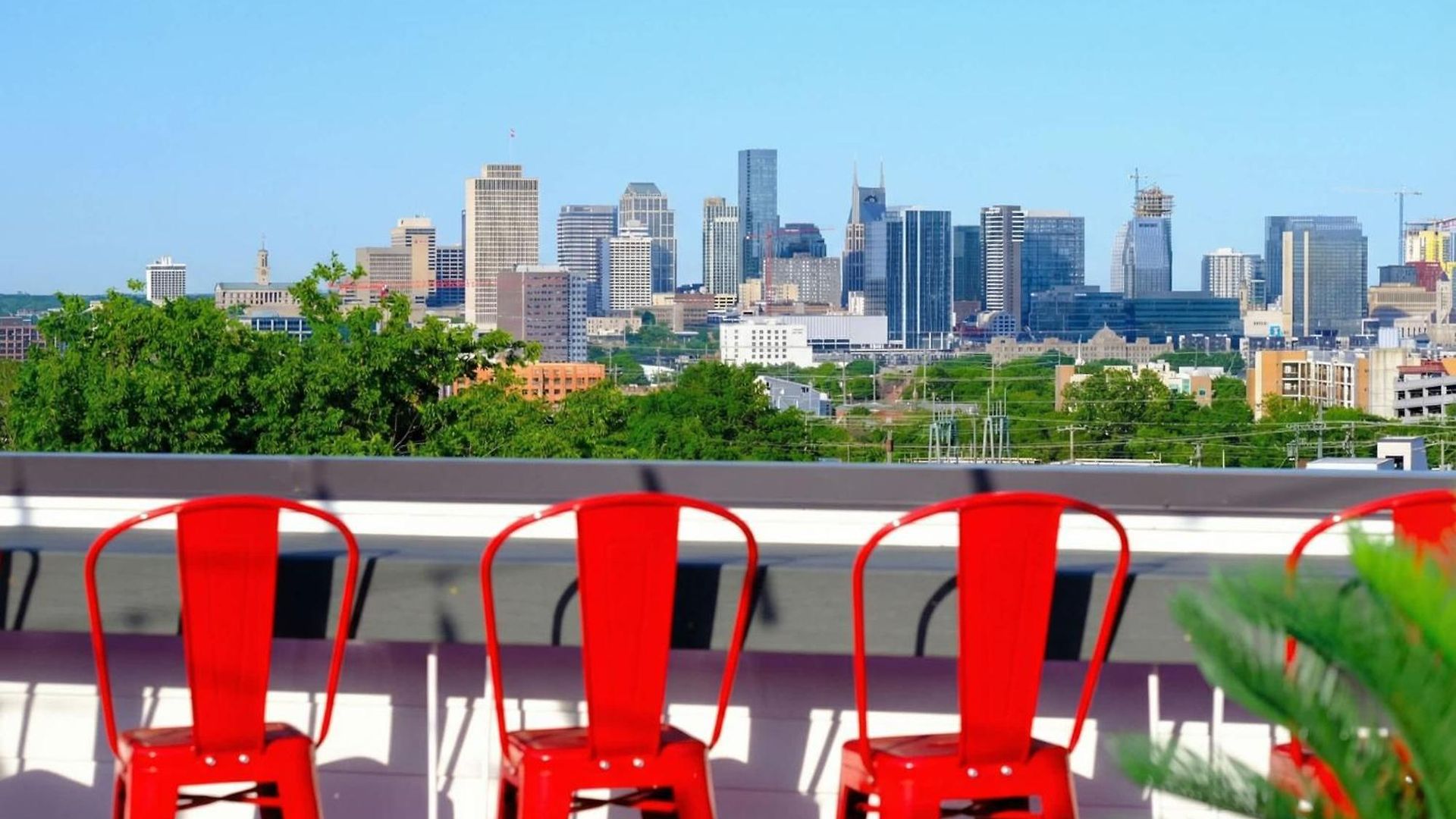 New Nashvegas Downtown Rooftop Views 13beds Holiday home *