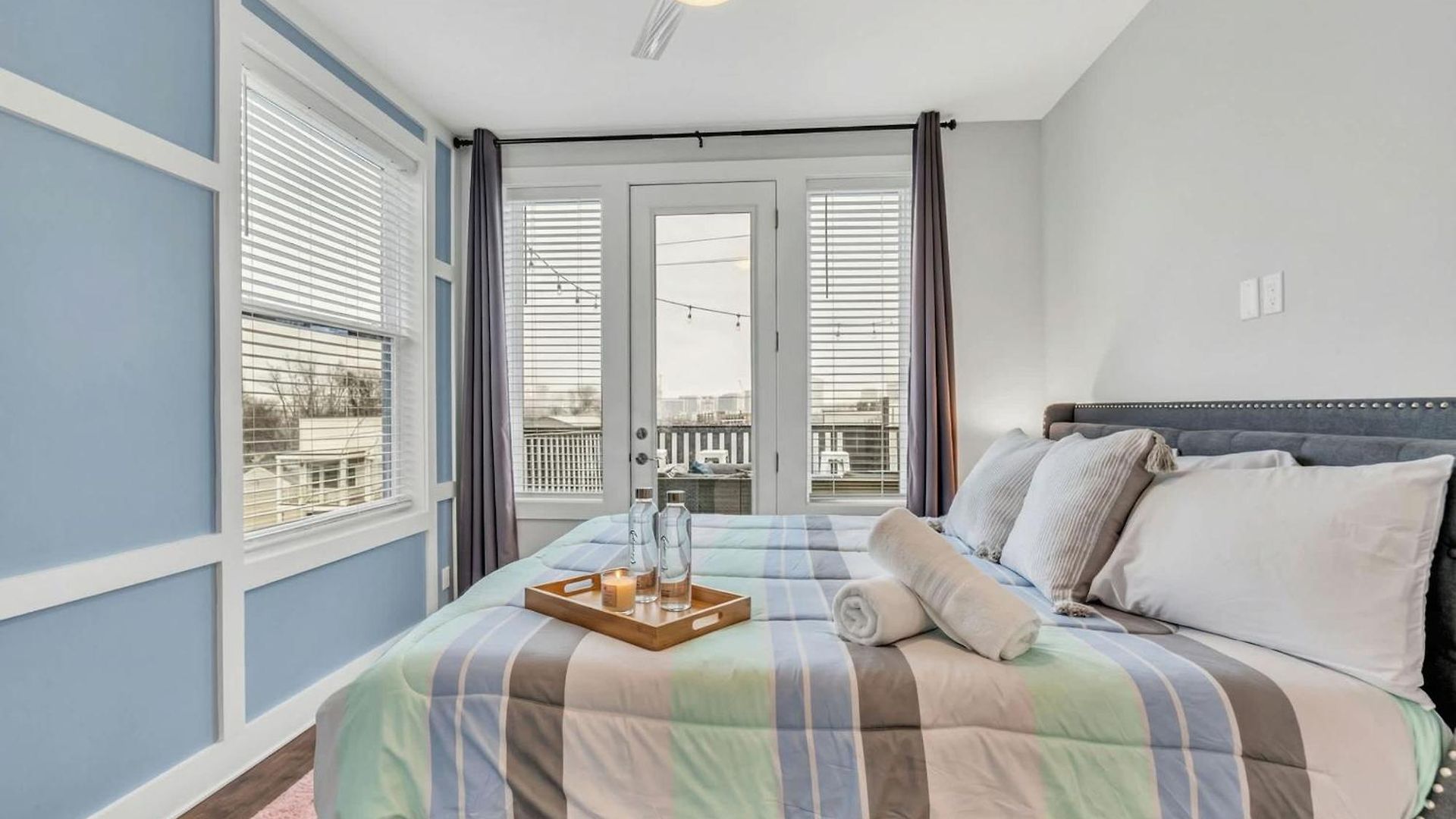 New Luxe 4br 12 Beds - Roofdeck Views - Chefs Kitchen * Nashville