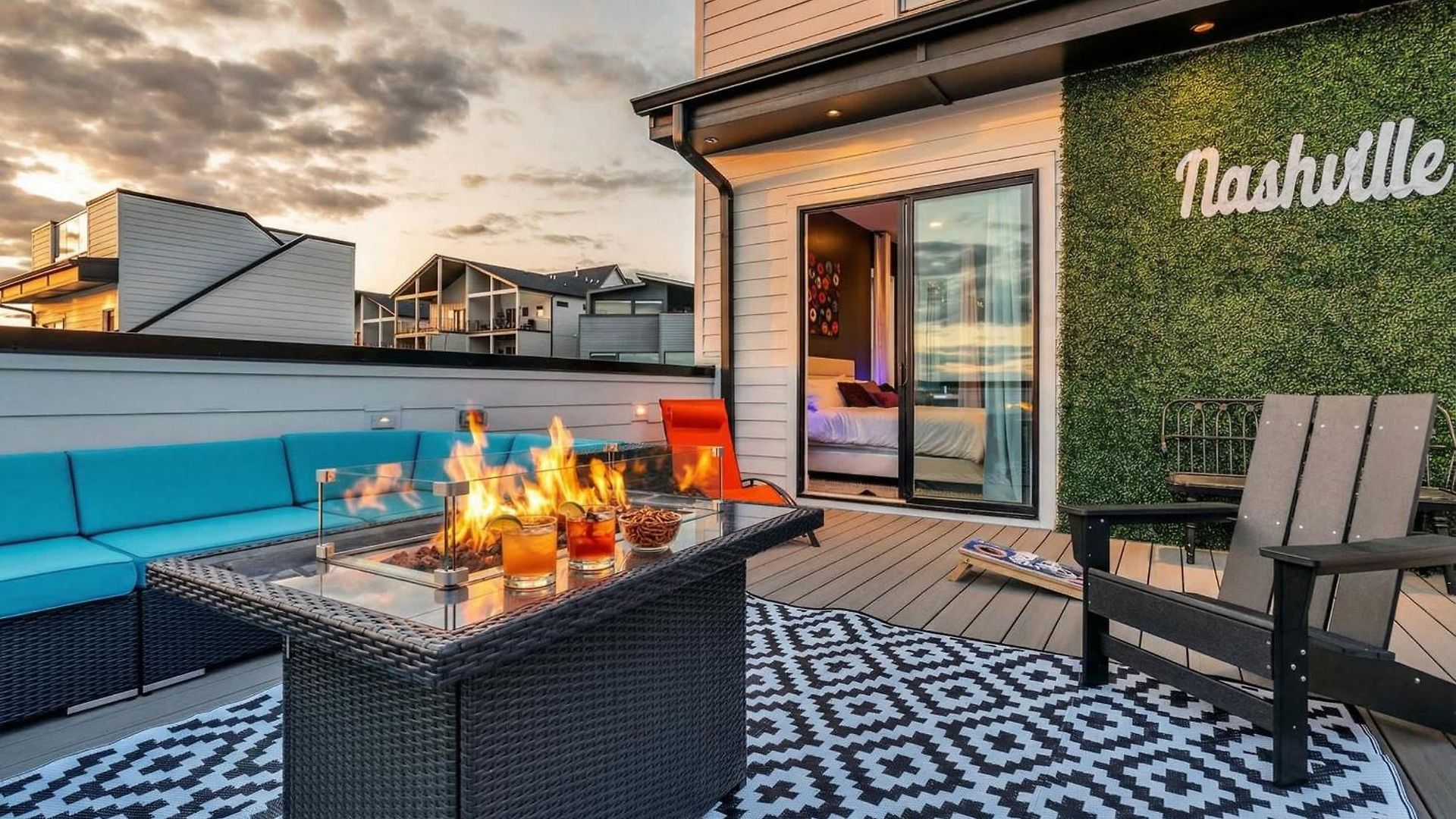 Holiday home New We Roll Rooftop - Hot Tub With Views - 13 Beds Nashville