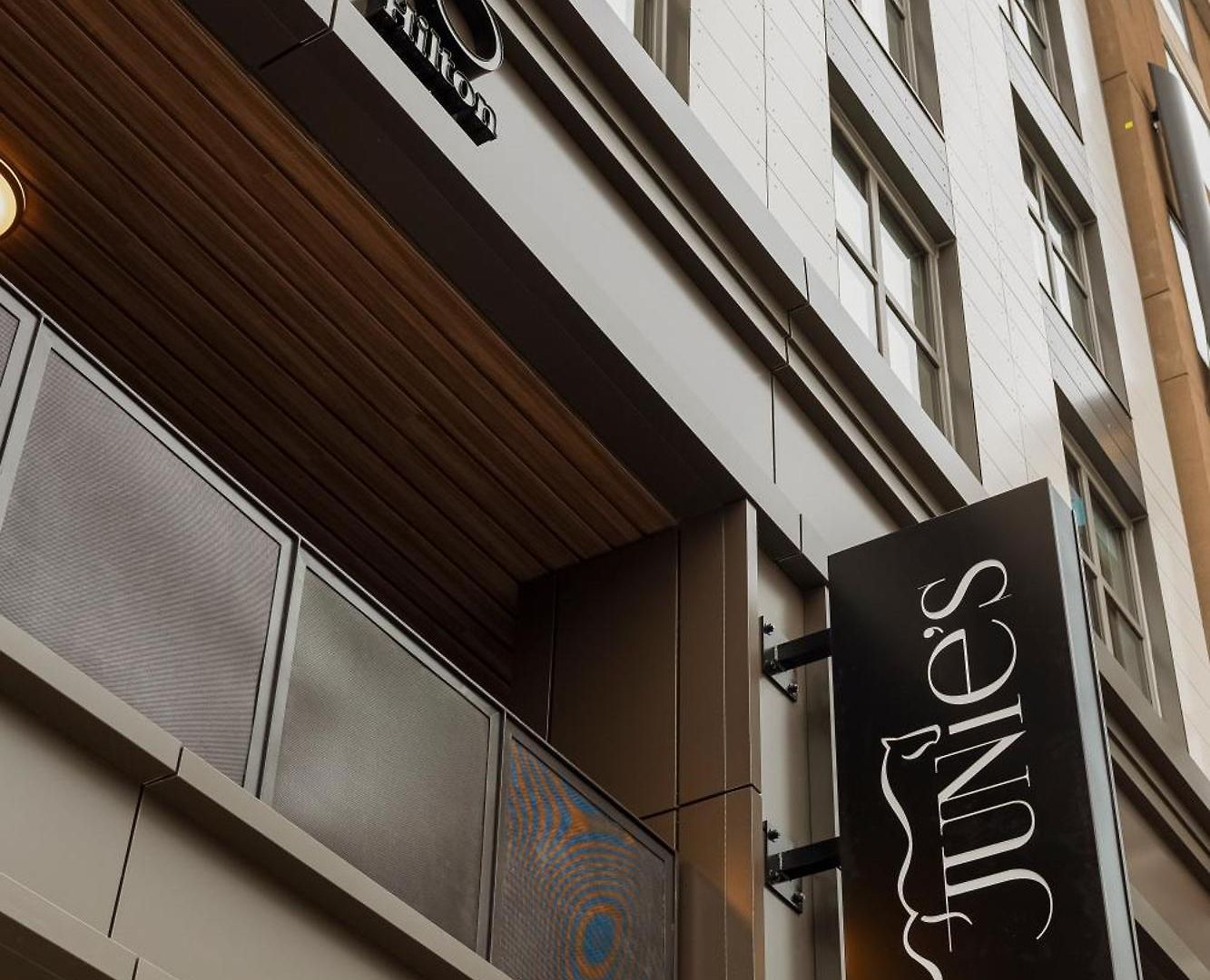 Hotel Motto By Hilton Downtown