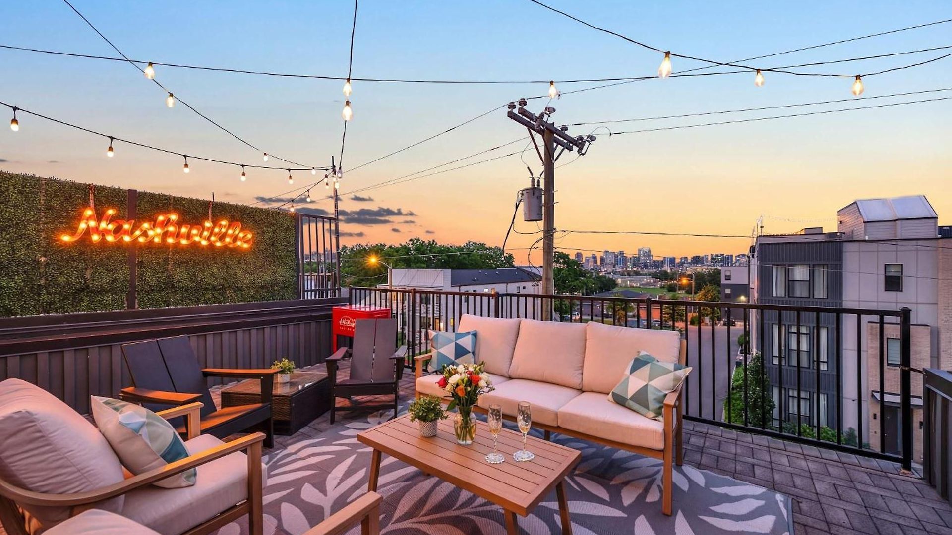 Brand New Views Karaoke Near Downtown Holiday home Nashville