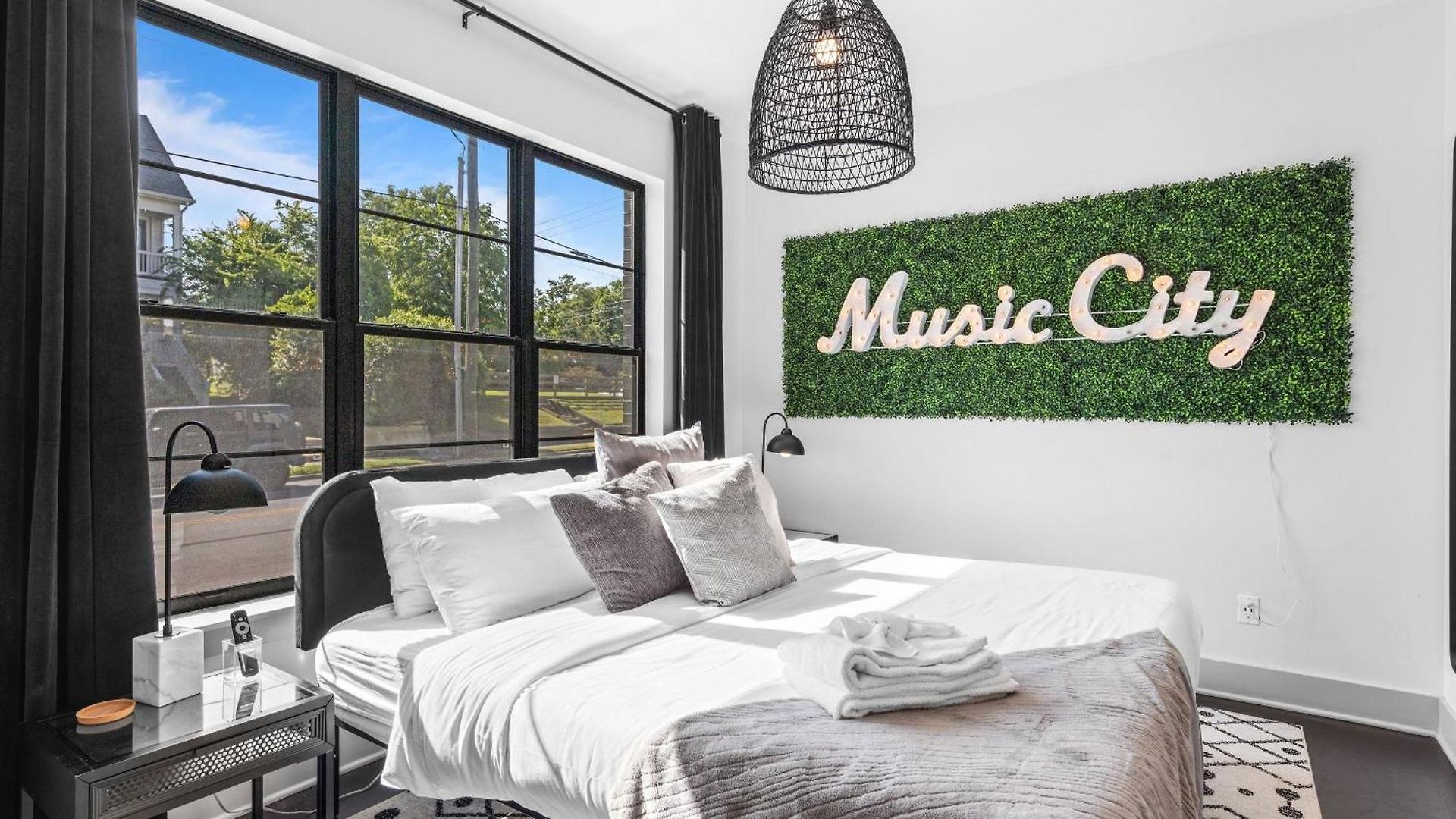 Holiday home Skyline Soundhouse By Avantstay Nashville